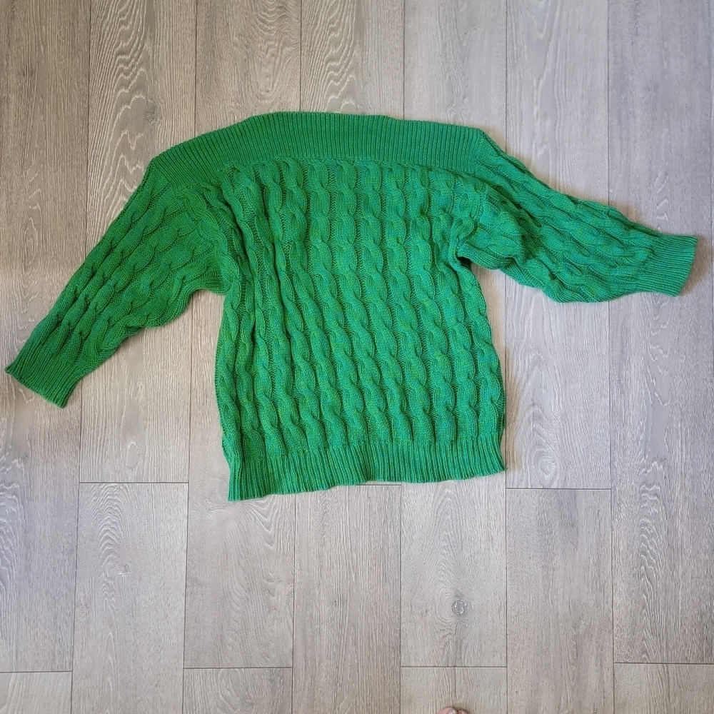 Perry Ellis Sweater
